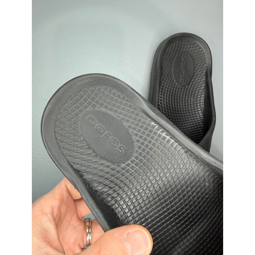 OOFOS OOahh Recovery Slides Womens 7 Men’s 5 Black Sandals OOfoam Foam Slip On - Picture 3 of 10